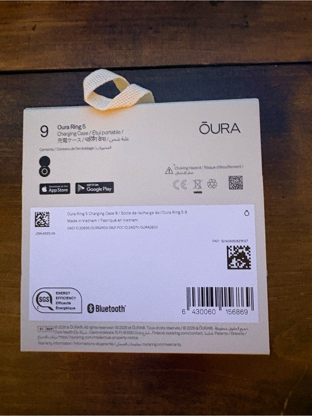 Oura Ring 5 Charging Case for Size 9 Ring - Picture 4 of 4